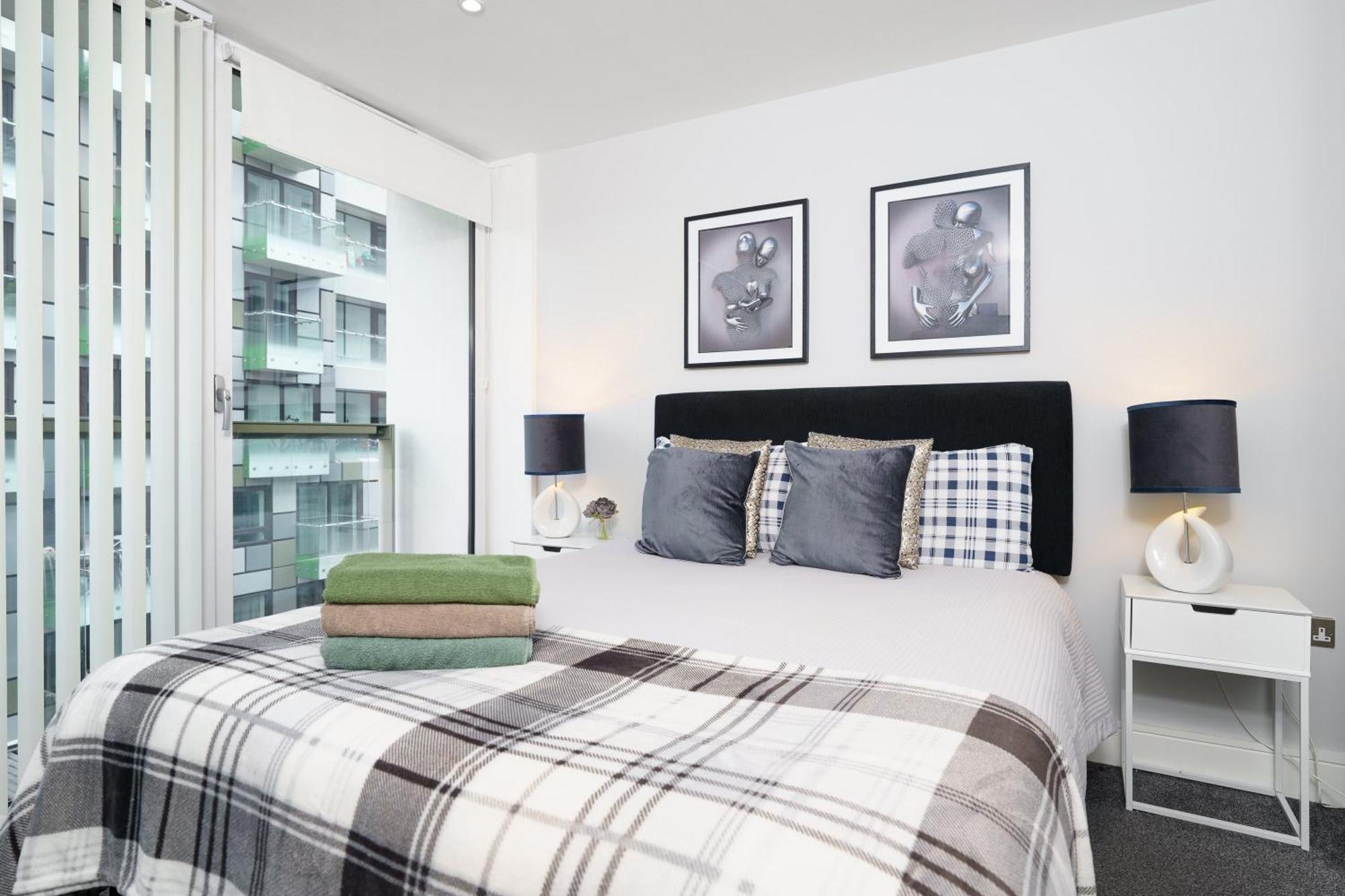 Cobalt Point 2 Apartment London Ngoại thất bức ảnh